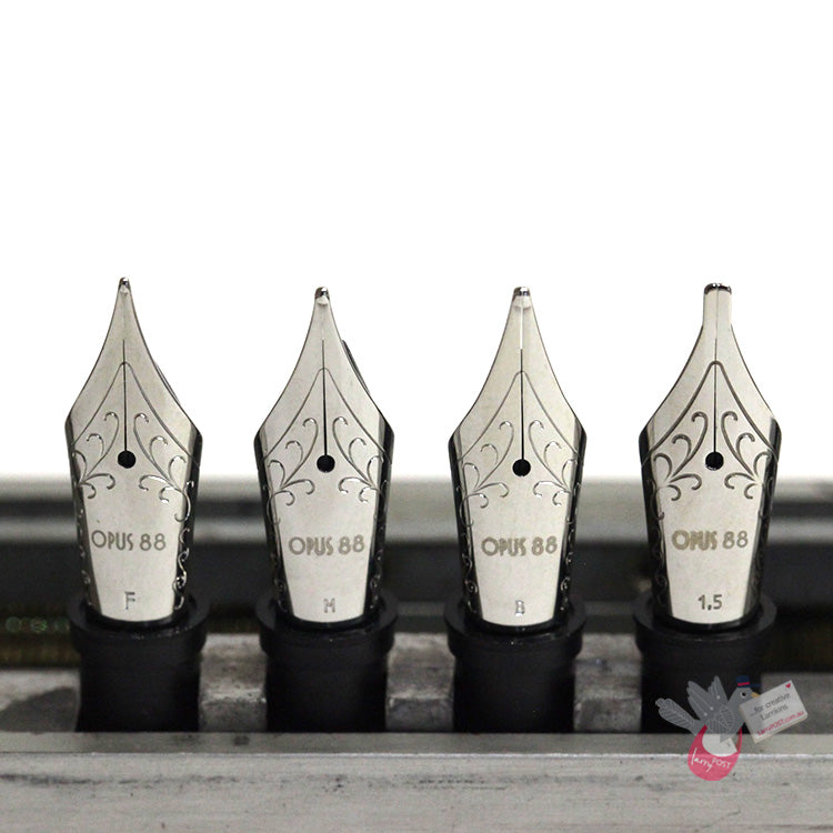 OPUS 88 Demonstrator Fountain Pen - Clear - Extra Fine Nib