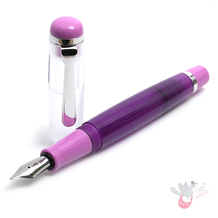 OPUS 88 OMAR Fountain Pen - Lipstick - Extra Fine Nib