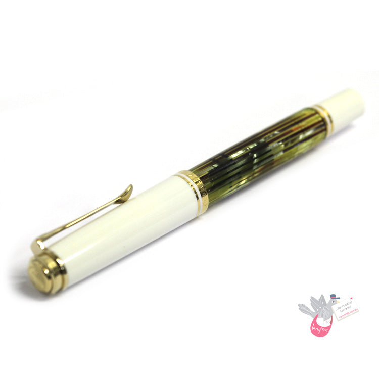 PELIKAN Souveran M400 Fountain Pen - Tortoiseshell White (translucent stripes)