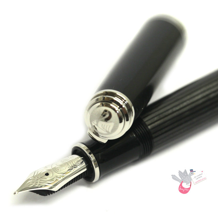 PELIKAN Souveran M805 Stresemann Fountain Pen - Anthracite/Palladium Trim