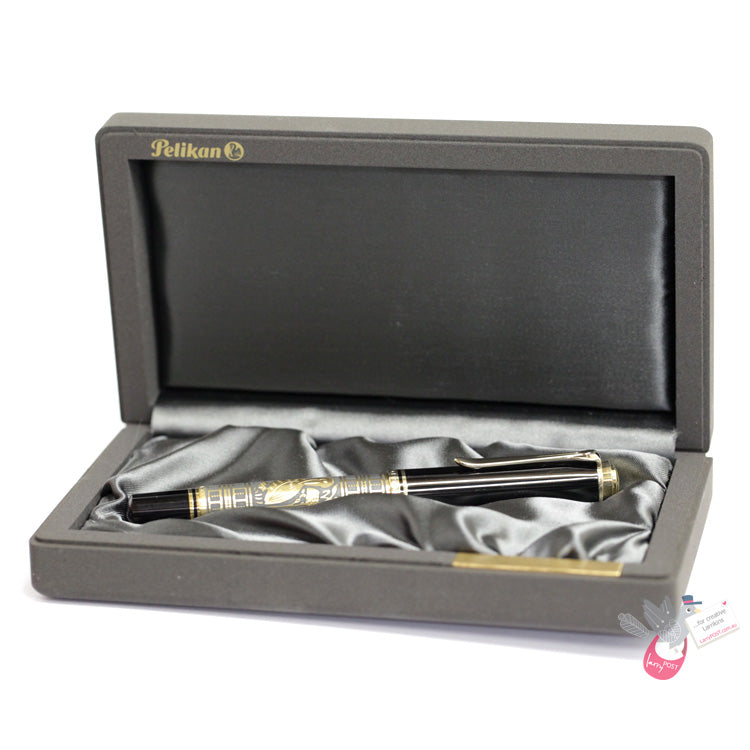 PELIKAN Toledo M900 (18K nib, 925 Silver Sleeve) Fountain Pen - Black