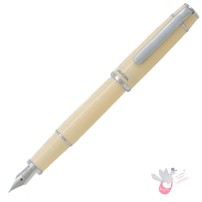 PILOT Prera Fountain Pen - White - Fine Nib + 3 x 15mL Ink Gift Set (Shin-Kai, Take-Sumi, Yama-Budo)