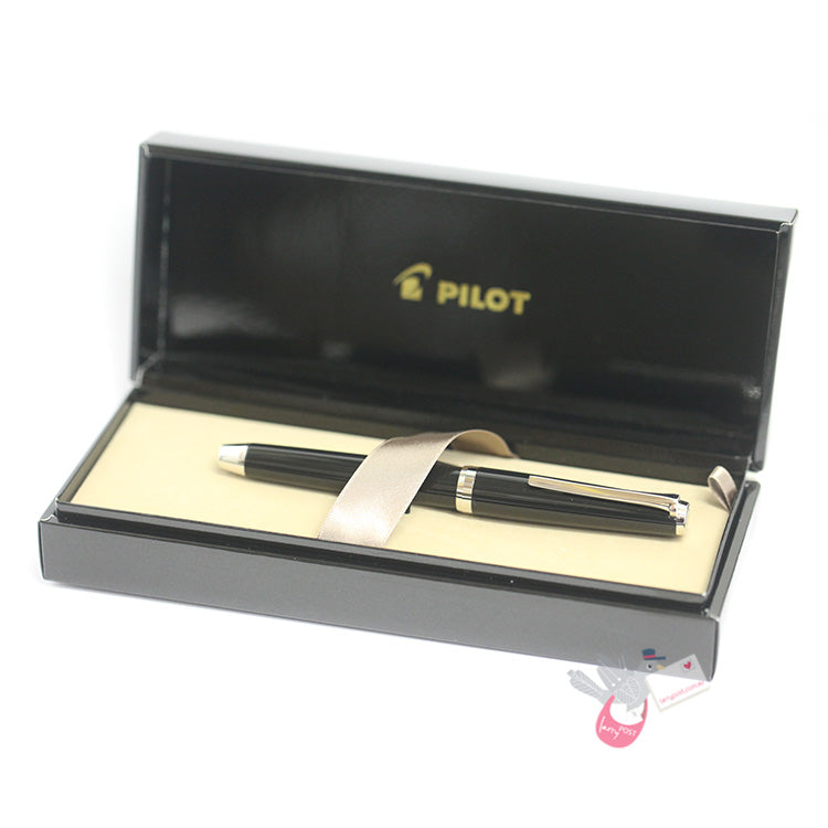 PILOT Metal Falcon Fountain Pen (14ct Gold Rhodium Plated Nib and Con-70) - Black - Soft Medium Nib