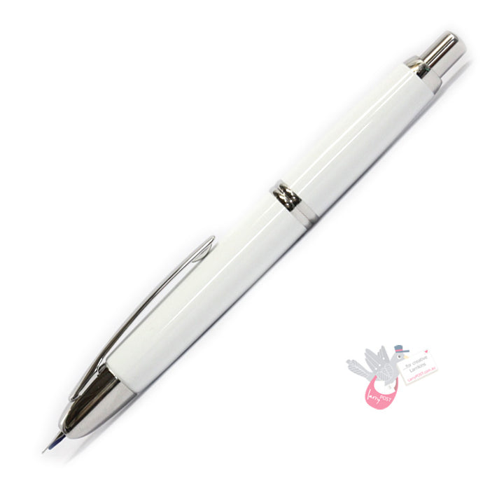 PILOT Capless (Vanishing Point) Fountain Pen (18ct Gold Rhodium Plated Nib & Con-50 Converter) - White