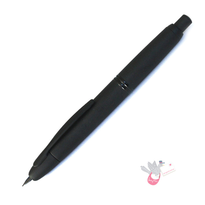 PILOT Capless (Vanishing Point) Fountain Pen (18ct Gold Rhodium Plated Nib & Con-50 Converter) - Matte Black - Med