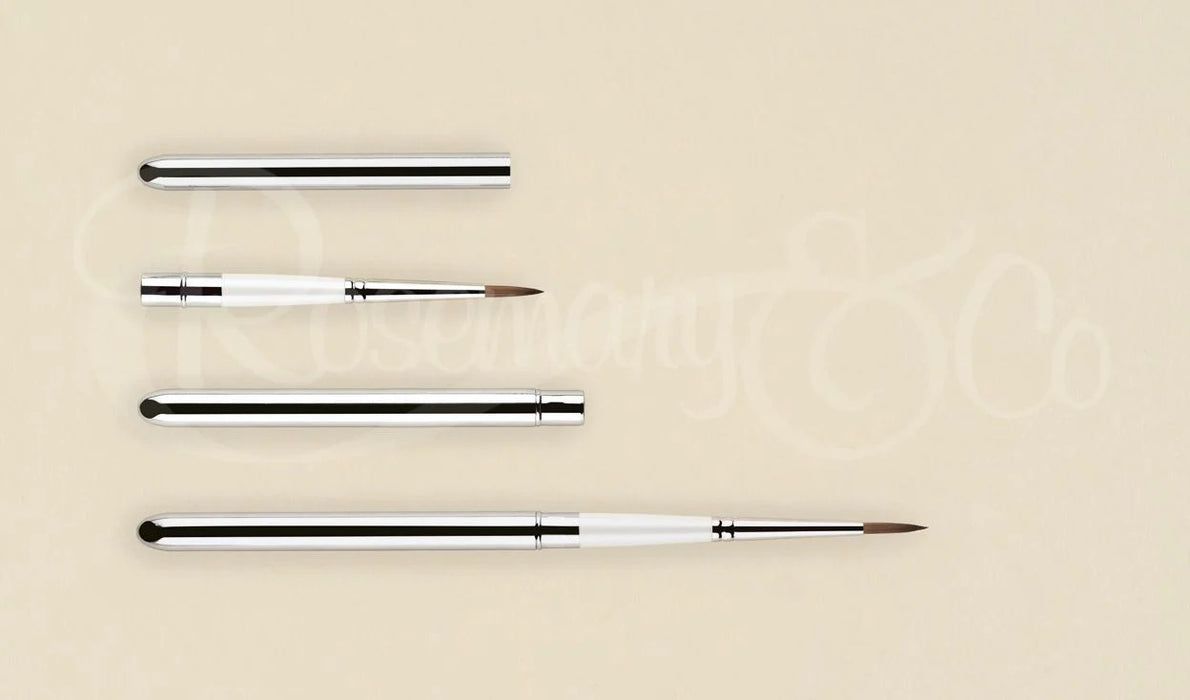 ROSEMARY & CO Reversible Pocket Brush - Red Dot (Synthetic Sable) - Round Size 4 (3.4 x 15.7mm)
