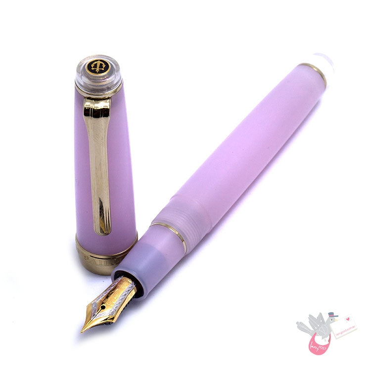 SAILOR SHIKIORI Ameoto "Kirisame"  Fountain Pen (21kt nib and converter) - Light Pink - Medium Fine nib