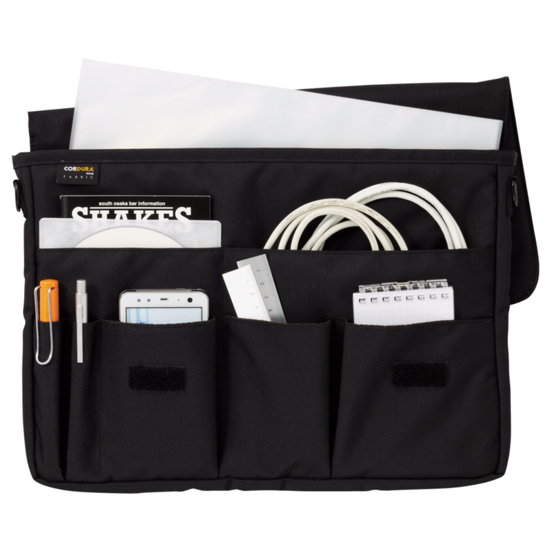LIHIT LAB - Smart Fit Carrying Pouch A4 - Black (includes shoulder strap)