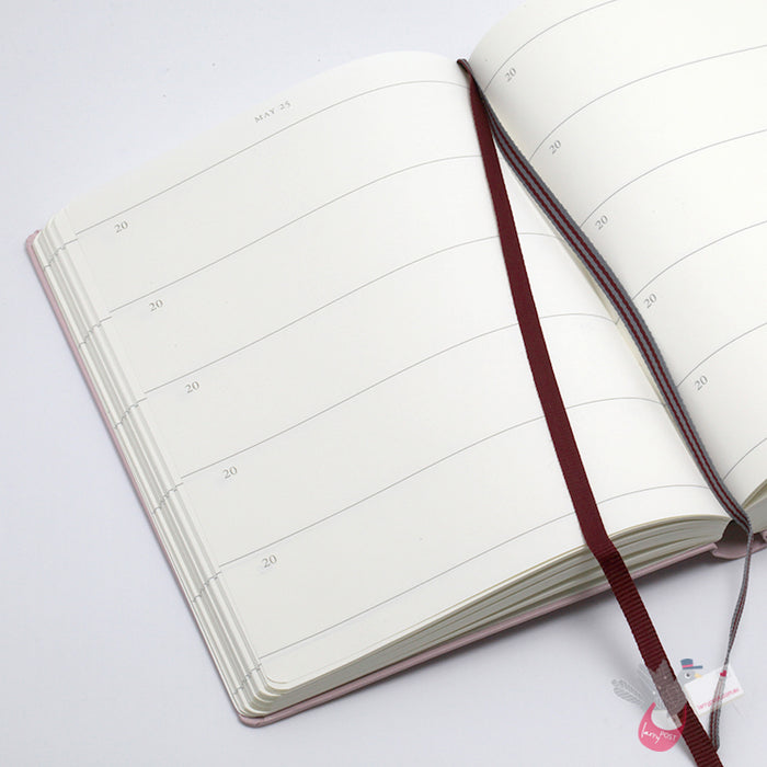 LEUCHTTURM1917 "Some lines a day" 5 year Diary / Memory Book - Hard Cover - Medium A5 - Powder