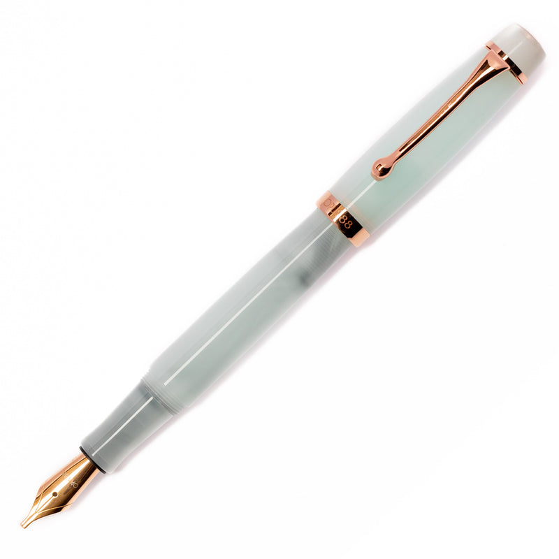 OPUS 88 Harmony Fountain Pen - Cloud Dancer