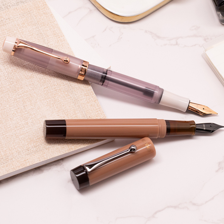 OPUS 88 Harmony Fountain Pen - Mocha Mousse