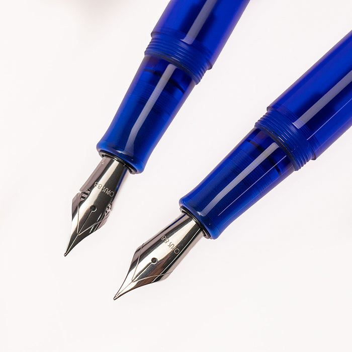 OPUS 88 Fountain Pen - Holiday Jazz - Translucent Blue
