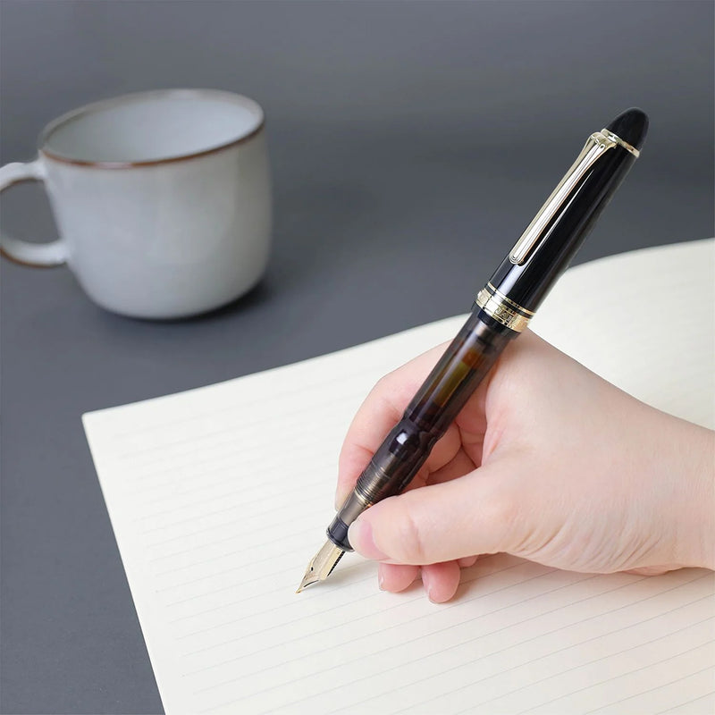 SAILOR 1911 Realo (18K gold nib) - Piston Filling - Demonstrator - Black