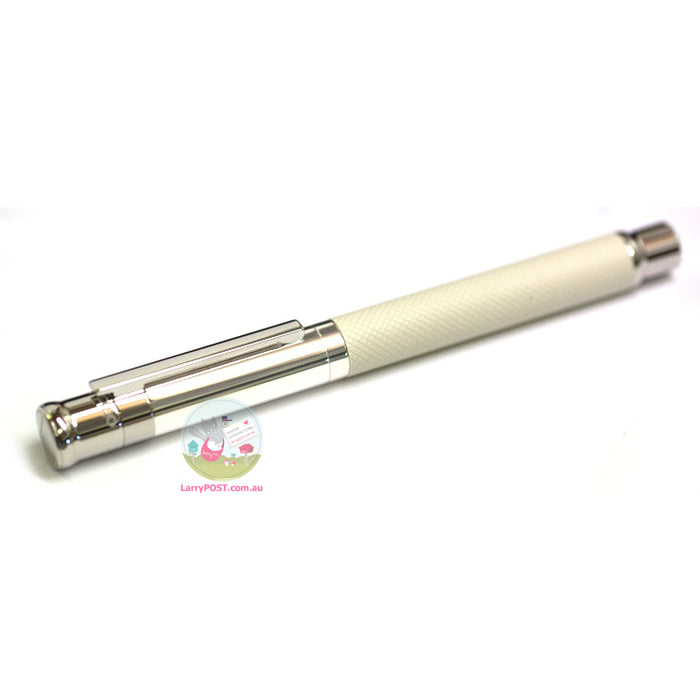 OTTO HUTT Design 04 - Capped Rollerball - Squared Guilloche and Sterling Silver - Cream