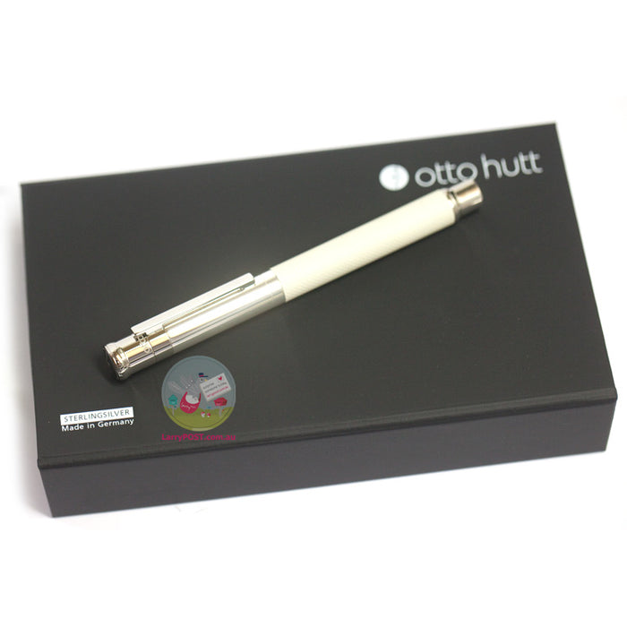 OTTO HUTT Design 04 - Capped Rollerball - Squared Guilloche and Sterling Silver - Cream