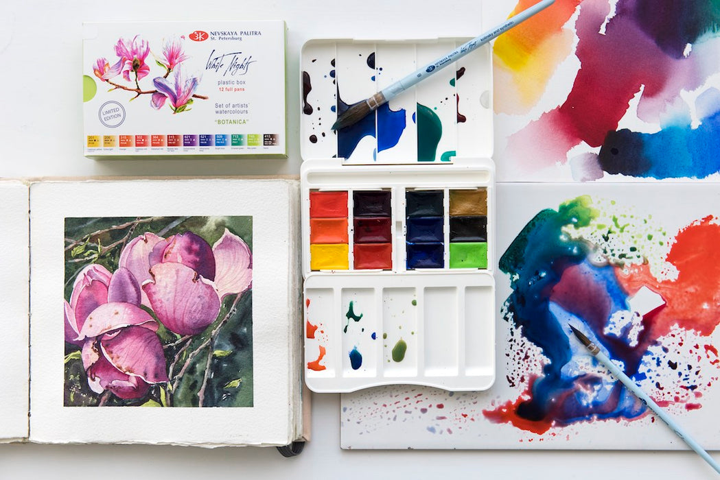 WHITE NIGHTS Limited Edition Artists' Watercolours Set - 12 Full Pans & Plastic Palette - Botanica 