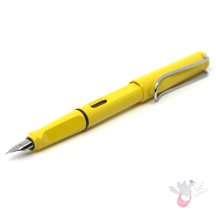 LAMY Safari Fountain Pen - Gloss Yellow - Medium