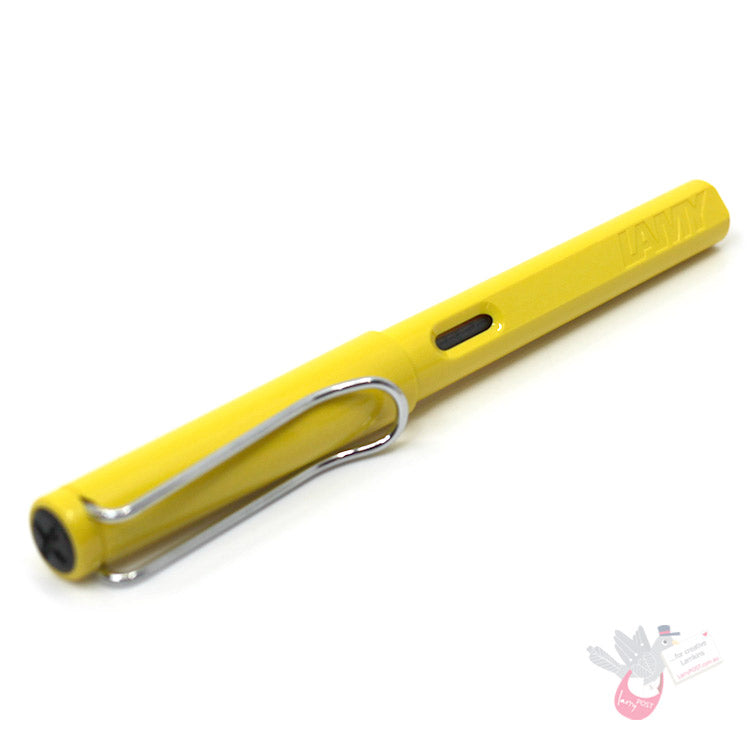 LAMY Safari Fountain Pen - Gloss Yellow - Medium