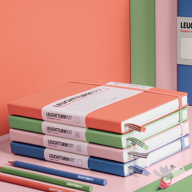 LEUCHTTURM1917 Classic Hard Cover - Medium (A5) - Dotted - Powder Pink