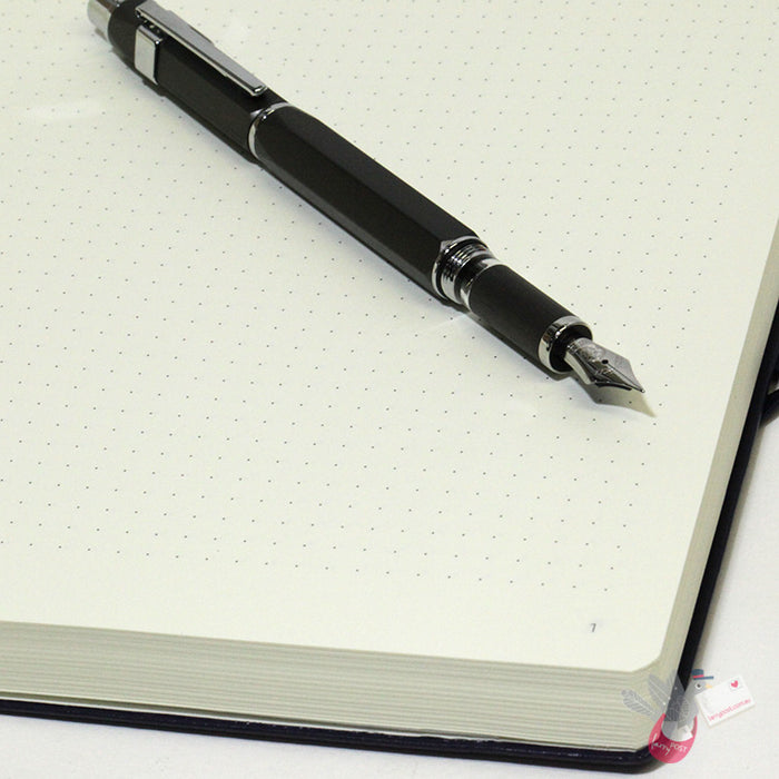 LEUCHTTURM1917 Classic Hard Cover - Master A4 - Dotted - Forest Green