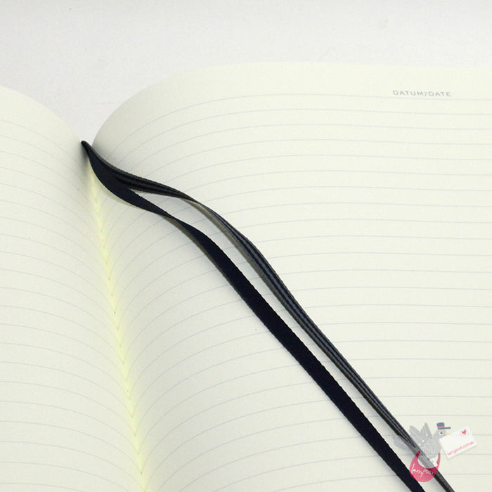 LEUCHTTURM1917 Classic Hard Cover - Master A4 - Ruled - Navy