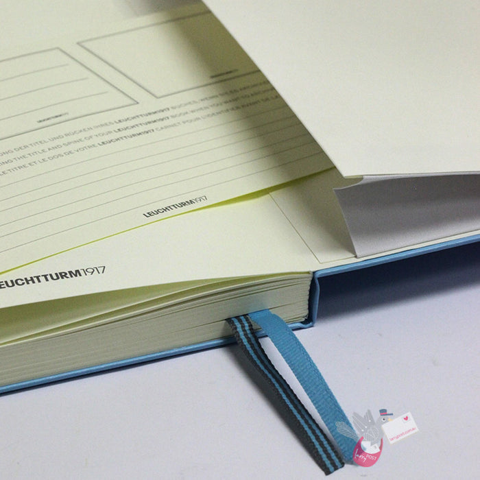 LEUCHTTURM1917 Classic Hard Cover - Medium (A5) - Plain - Ice Blue
