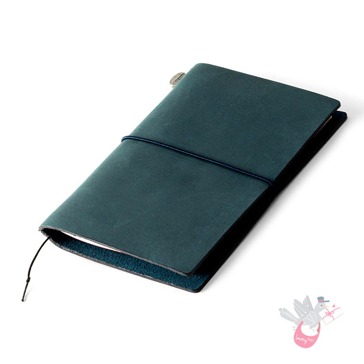 Traveler's Company Leather Notebook - Passport Size Starter Kit - Blue