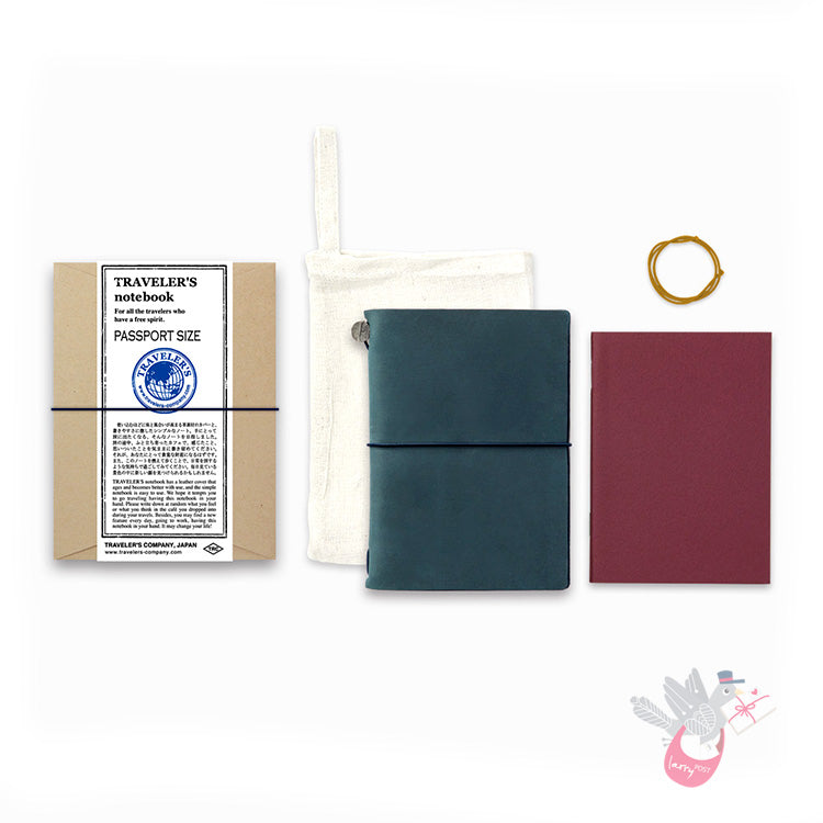 Traveler's Company Leather Notebook - Passport Size Starter Kit - Blue