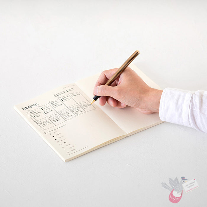 MIDORI - Notebook Journal - 192 Pages - Squared / Grid Block - A5