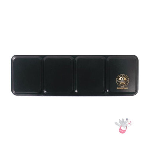 Compact metal watercolour palette for travel