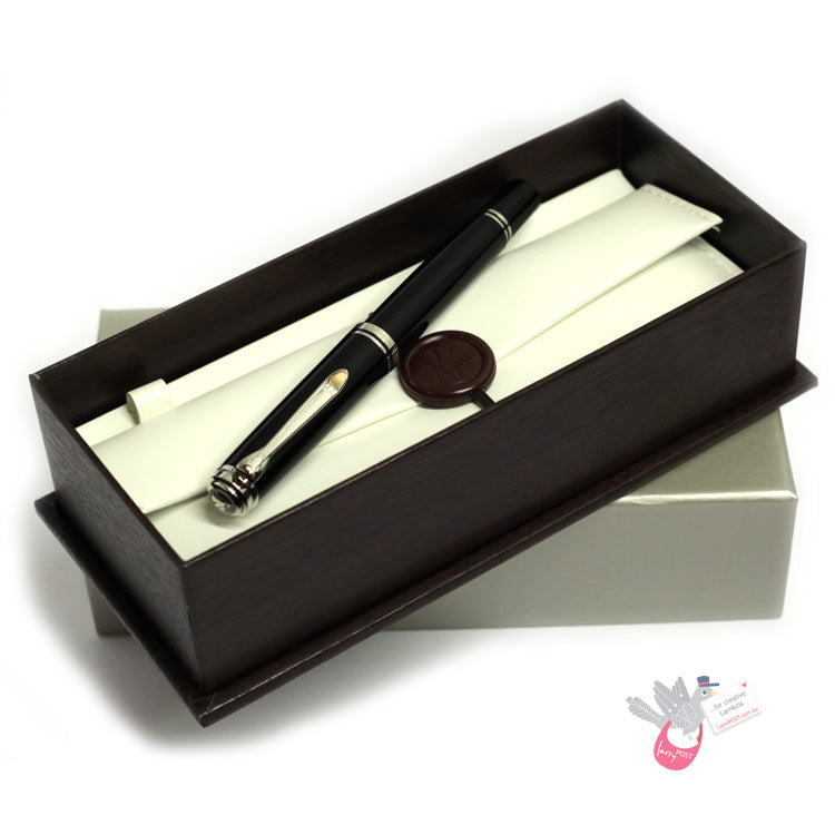 PELIKAN Souveran M805 Fountain Pen - Black/Palladium Trim