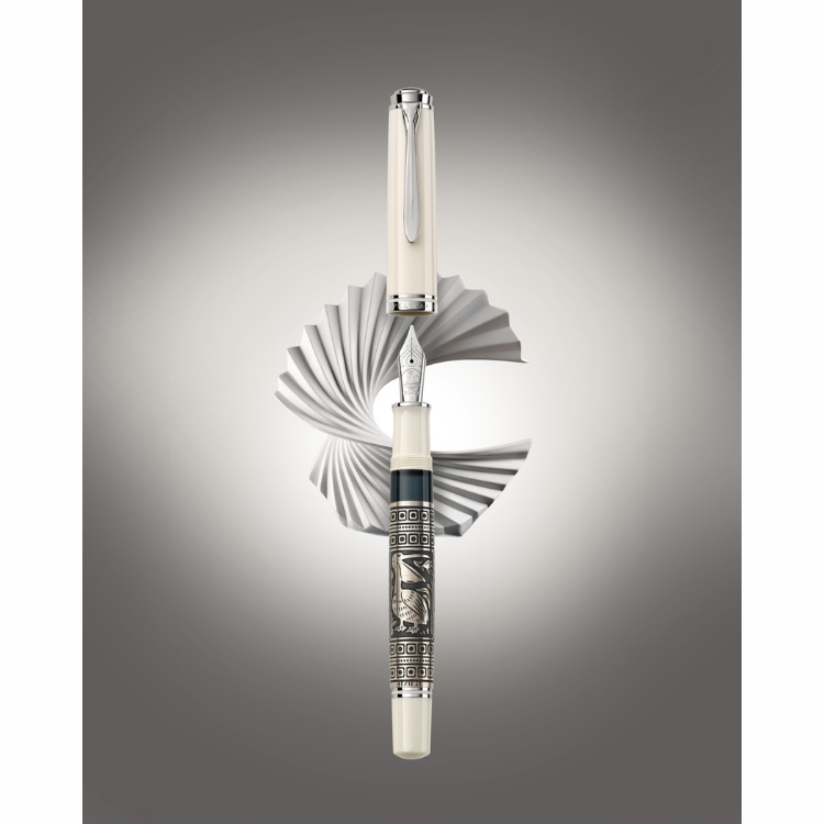 PELIKAN Toledo M910 (18K nib) Fountain Pen - White - Fine (Special Edition)