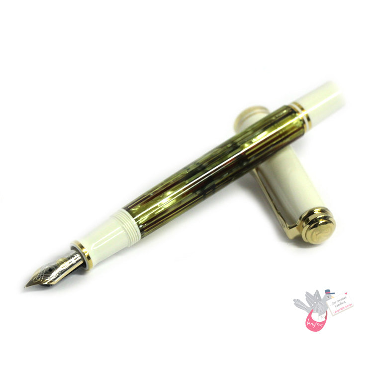 PELIKAN Souveran M400 Fountain Pen - Tortoiseshell White (translucent stripes)