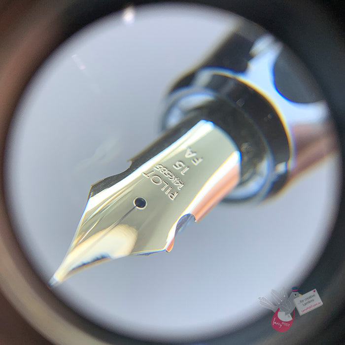 PILOT Custom 743 Fountain Pen (14ct Gold Nib, Con-70) - Black - FA (Modern Flex) Nib