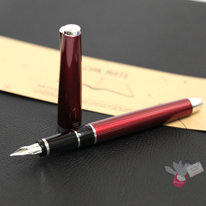 PILOT Metal Falcon Fountain Pen (14ct Gold Rhodium Plated Nib and Con-70) - Red - Soft Medium Nib