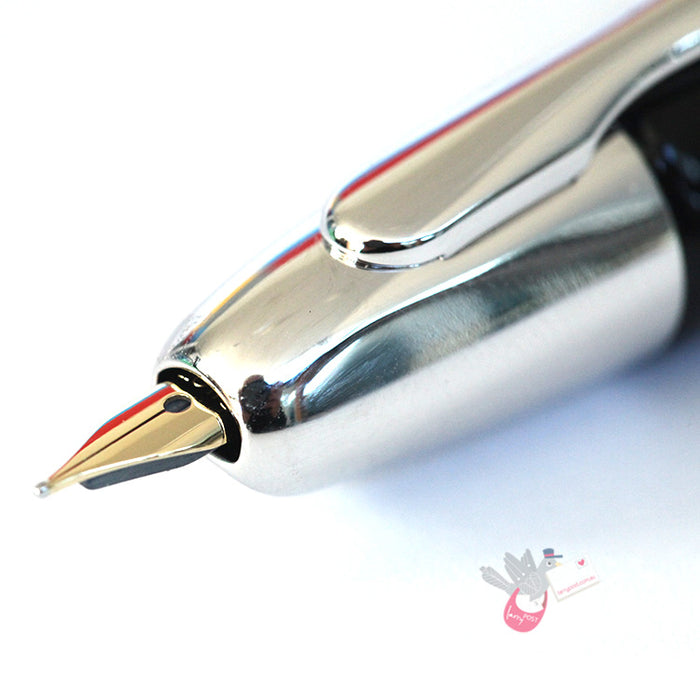 PILOT Capless (Vanishing Point) Fountain Pen (18ct Gold Nib & Con-40 Converter) - Black/Rhodium - Fine