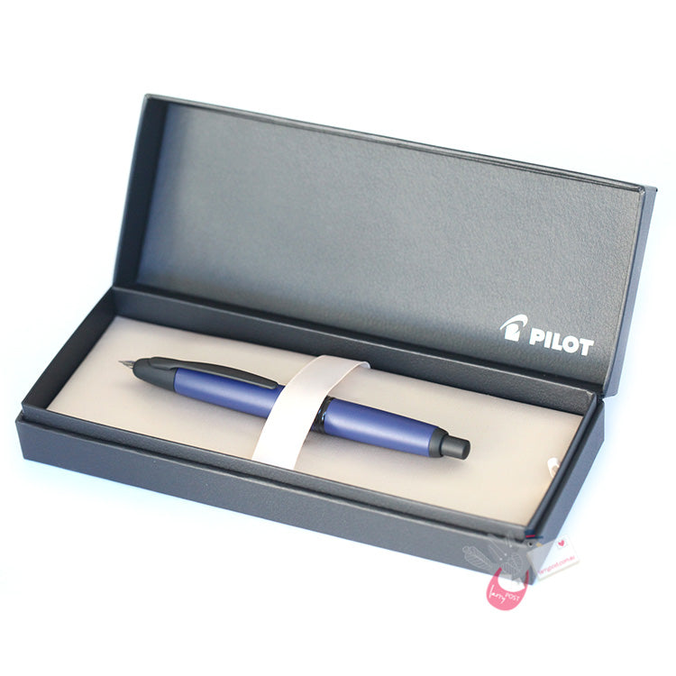 PILOT Capless (Vanishing Point) Fountain Pen (18ct Gold Black Plated Nib & Con-40 Converter) - Matte Blue - Medium