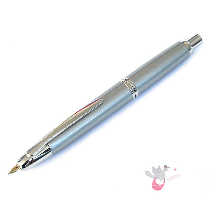PILOT Capless (Vanishing Point) Fountain Pen (18ct Gold Rhodium Plated Nib & Converter) - White - Fine