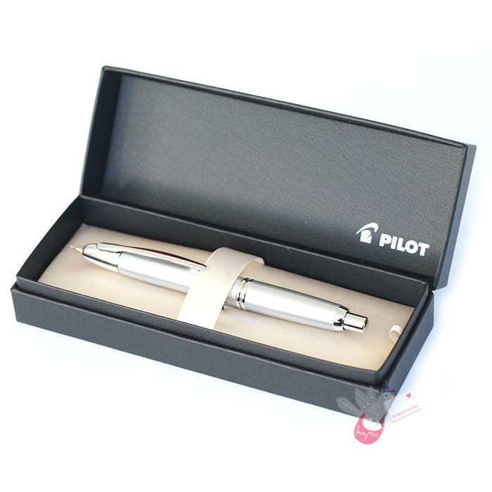 PILOT Capless (Vanishing Point) Fountain Pen (18ct Gold Rhodium Plated Nib & Converter-40) - Silver - Medium