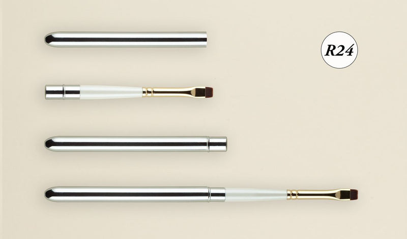 Brush is in 2 parts which can be used in open position or stored in closed.