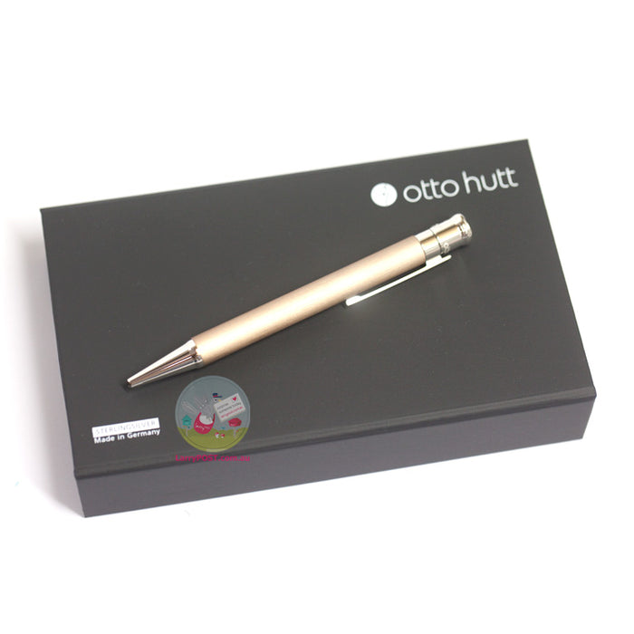 OTTO HUTT Design 04 - Ballpoint Pen - Satin Matt Lacquering Over Palladium and Sterling Silver - Sand Colour