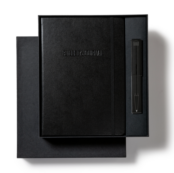 LEUCHTTURM1917 Bullet Journal Edition 2 All Black Collectors Set – 1x Bullet Journal A5, 1x Twist Pen, 1x Pen Loop - 120gsm Paper - Medium (A5) - Dotted - Black