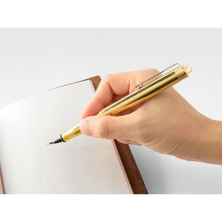 Traveler's Company - Brass Fountain Pen - Fine Nib