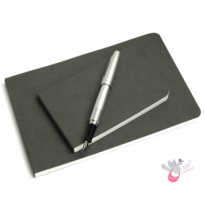 STILLMAN & BIRN Epsilon Sketchbook - Softcover - A5 Landscape (8.5 x 5.5" / 21.6 x 14 cm) - 150gsm