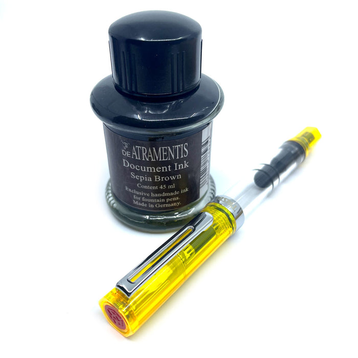 TWSBI Eco Sketch Kit - Clear / Transparent Yellow - Fine Nib & DE ATRAMENTIS Document Ink - Brown - 45mL
