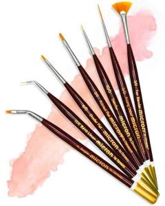 DYNASTY Micron Mini Brush - Bent Liner #15/0 (2nd from left)